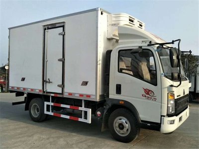 程力重汽豪沃冷藏车 专业制冷与高效运输的完美结合